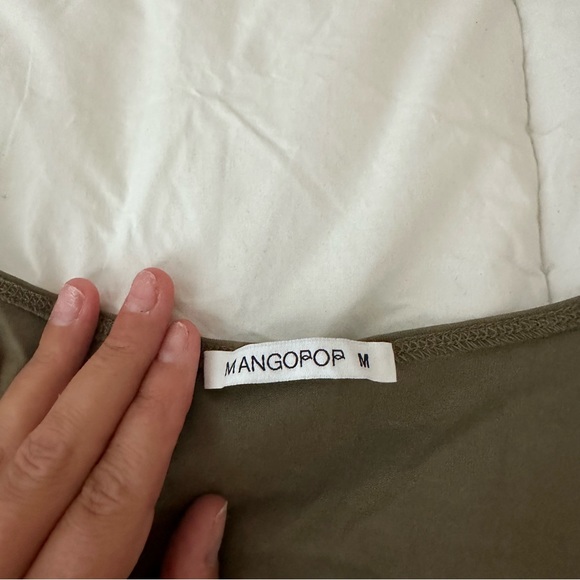 MANGOPOP army green long sleeve body suit, scoop neck, size M - Picture 3 of 4